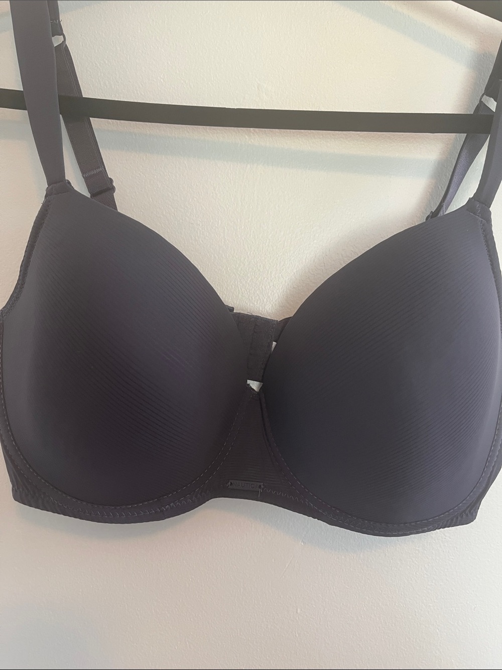 Classic Purple Women’s Nautica Molded T-Shirt Bra size 38DD
